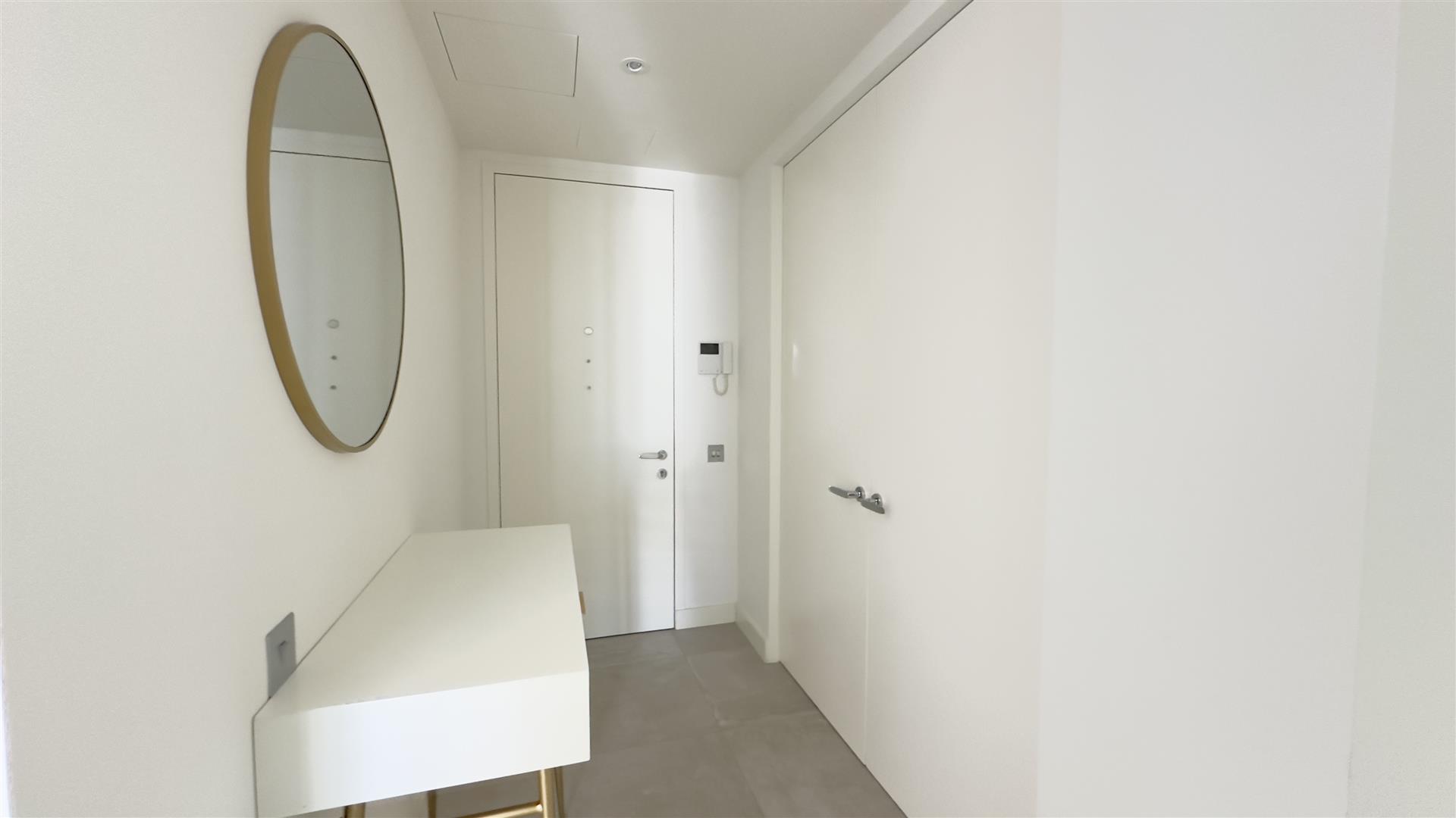 Image of Apartment - 2 Bedrooms - 2 Bathrooms for Rental in EuroCity-Gibraltar, Image 8